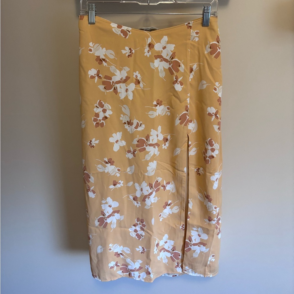 NWT Abercrombie Peachy Floral midi-skirt, size M